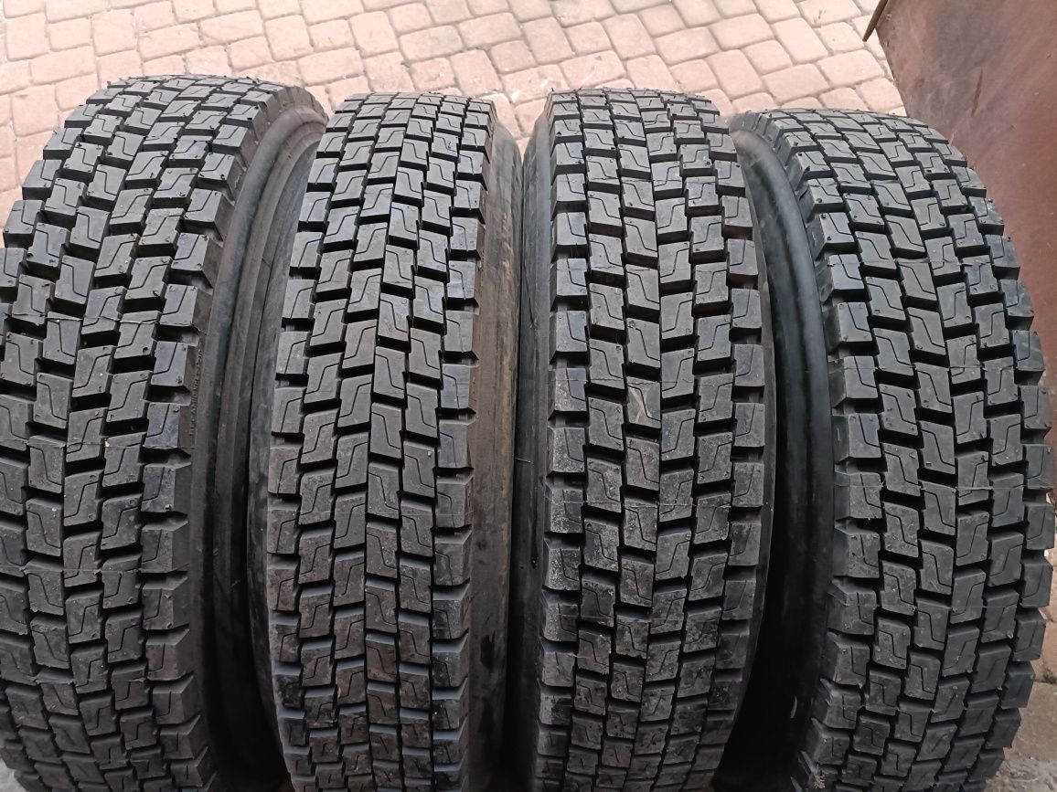 Opony Bieżnikowane Napędowe 275/80r22.5