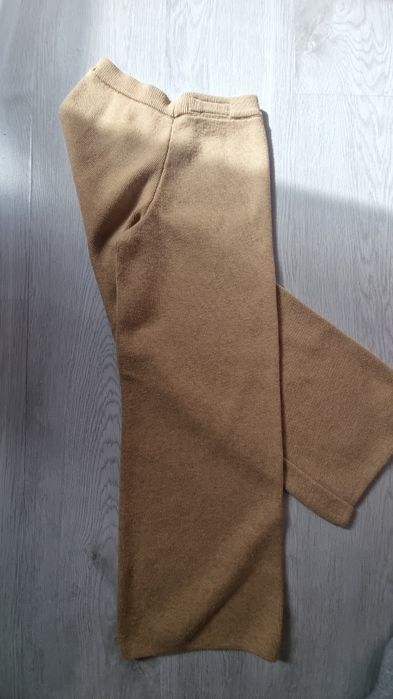 Zara spodnie 128/134