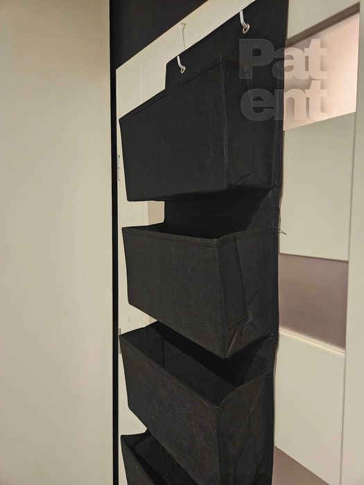 Wiszący organizer do powieszenia z 4 kieszeniami na drzwi czarny