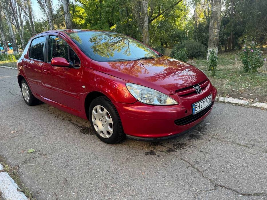 Продам Пежо 307 1,6 газ, бензин.