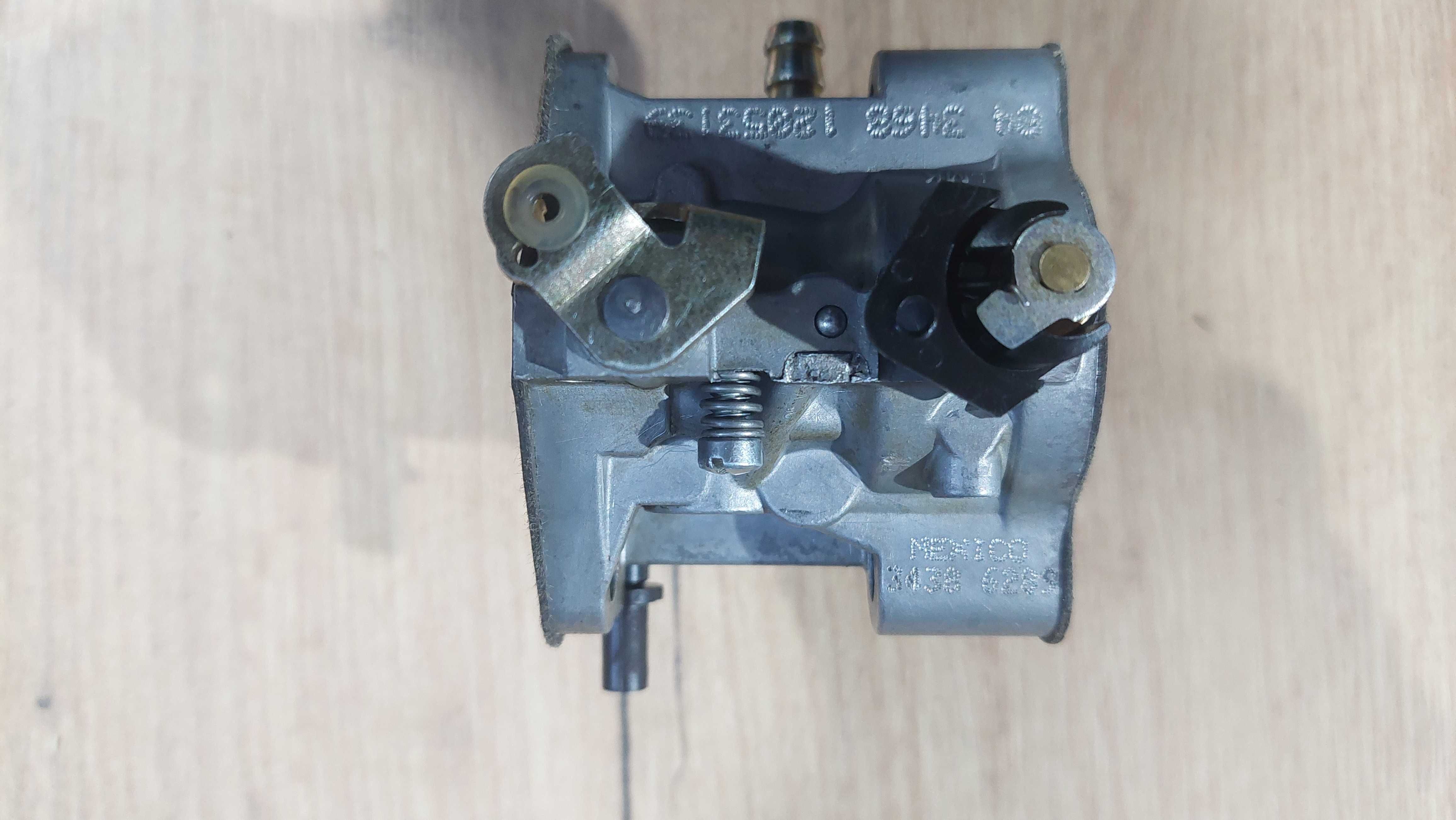 Gaźnik traktorek kosiarka Briggs Stratton 10-16KM oryginalny Walbro
