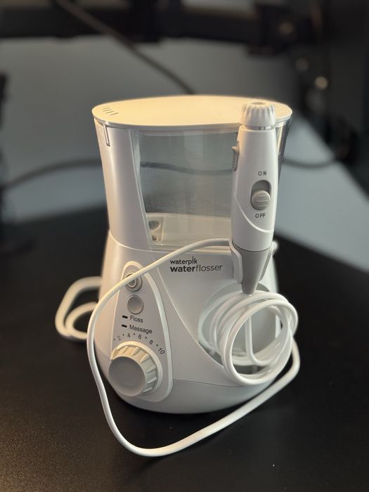 Irygator Waterpik Ultra Water Flosser – jak nowy