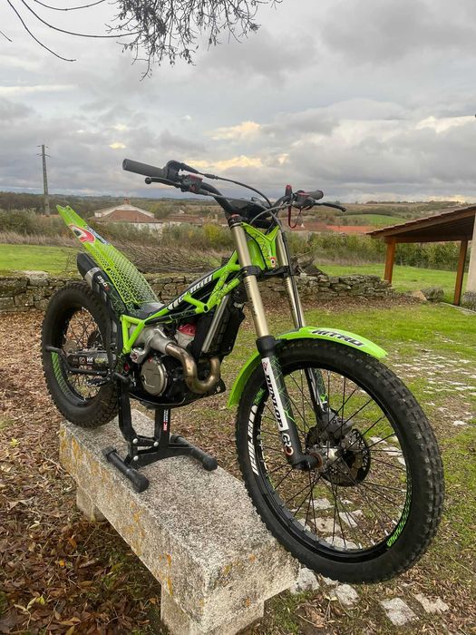 Mota trial Vertigo Nitro 250cc