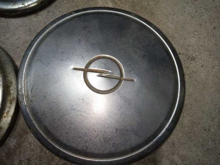 Tampões de rodas e Puxadores para automoveis classicos