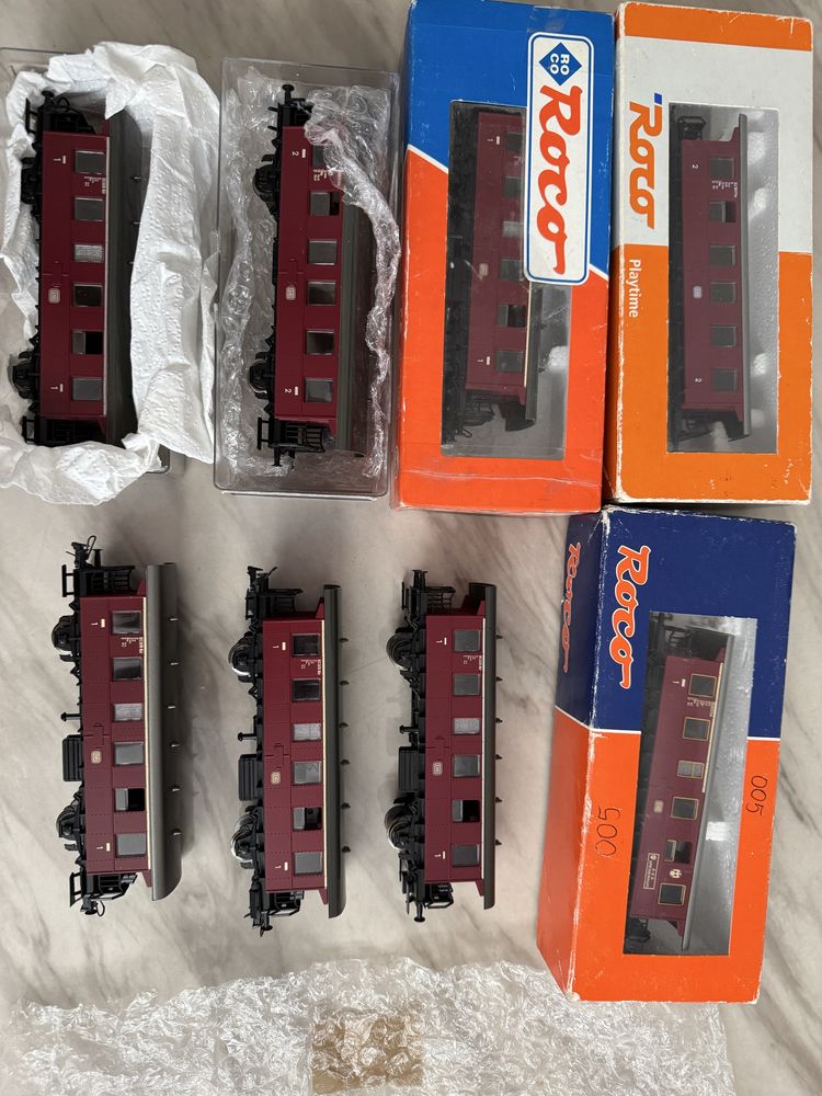 Wagon osobowy, kolejka elektryczna ROCO 1:87, jak piko