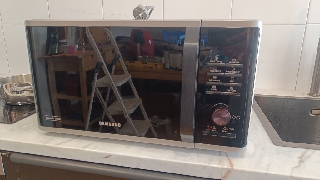 Microondas com Grill Samsung