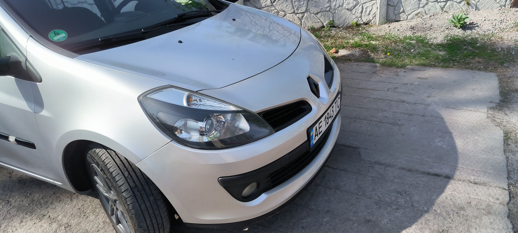 Продам Renault Clio 3