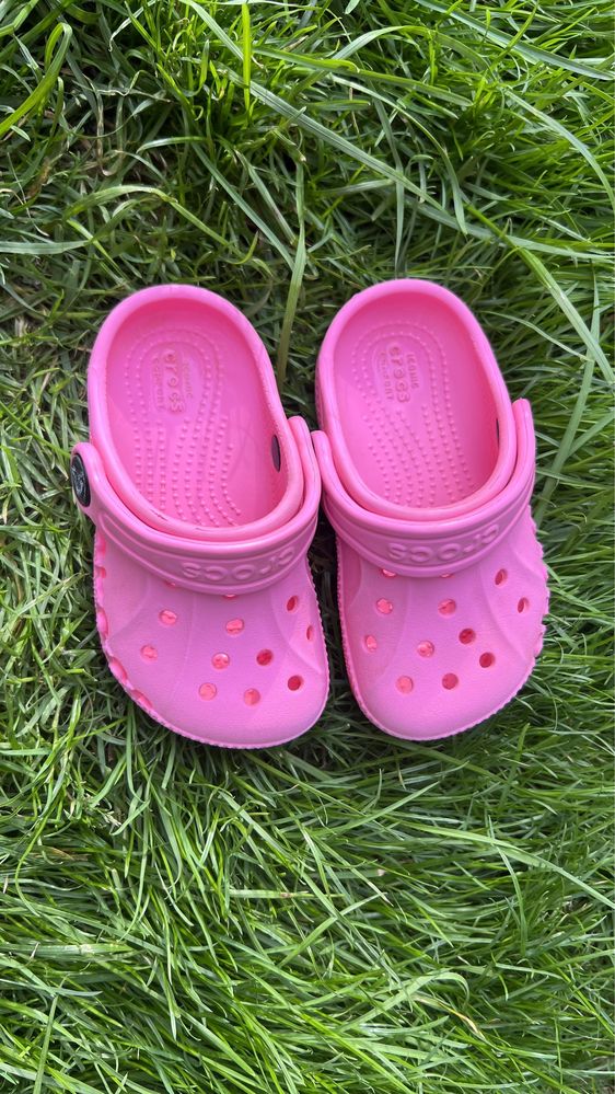 Crocs розмір C6