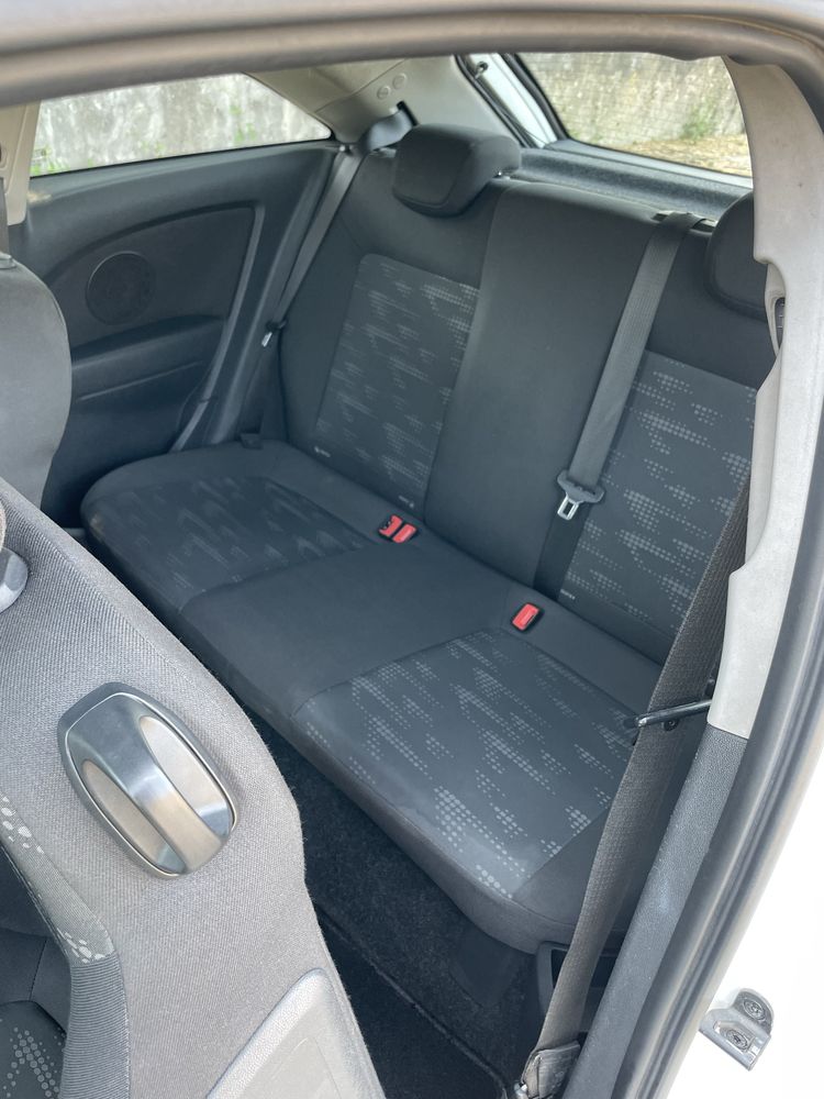 Opel corsa D 1.3 CDTI