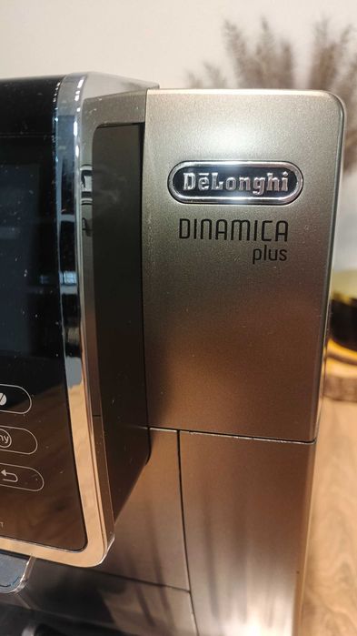 Ekspres do kawy DeLonghi dinamica plus