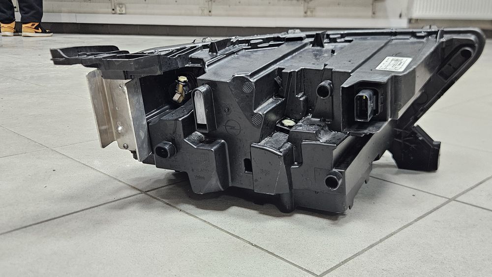 Reflektor lewy przód Opel Mokka B IntelliLux LED Lampa Matrix