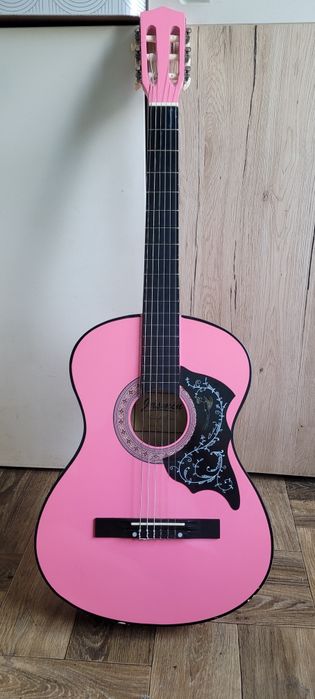 Gitara akustyczna różowa