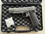 Arma de Airsoft como nova