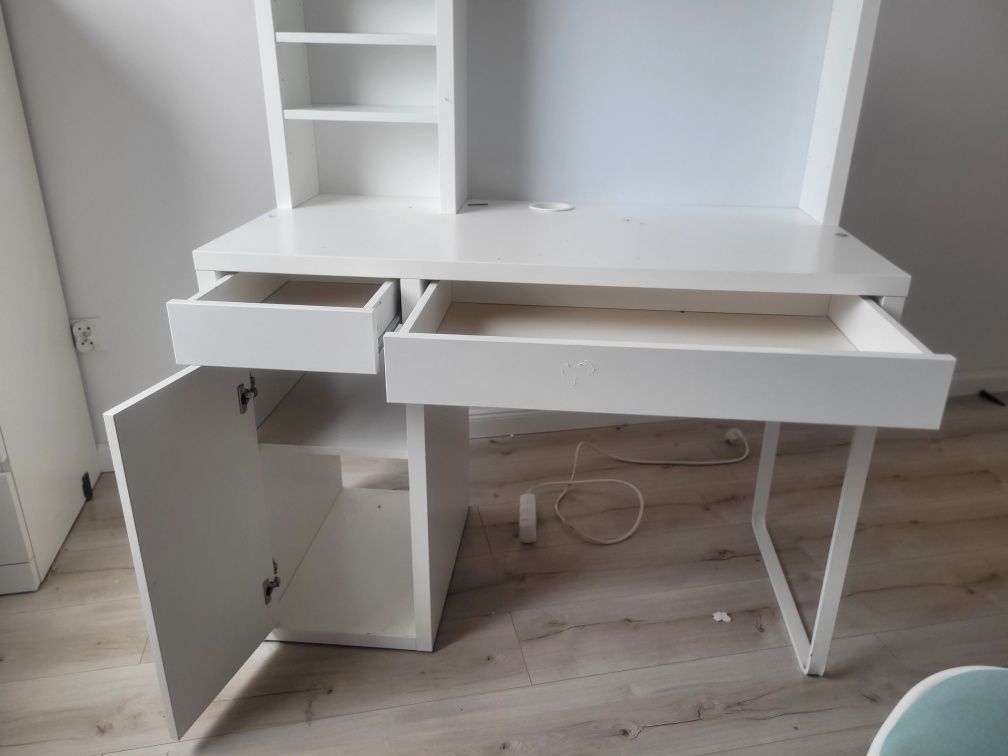 Biurko z krzesłem ikea dla dzieci