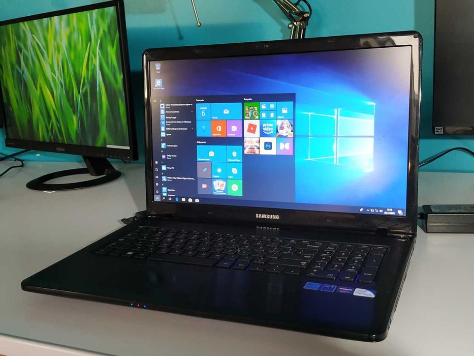Laptop Samsung Intel ATi Radeon 15.6" Gwarancja 12 miesiecy