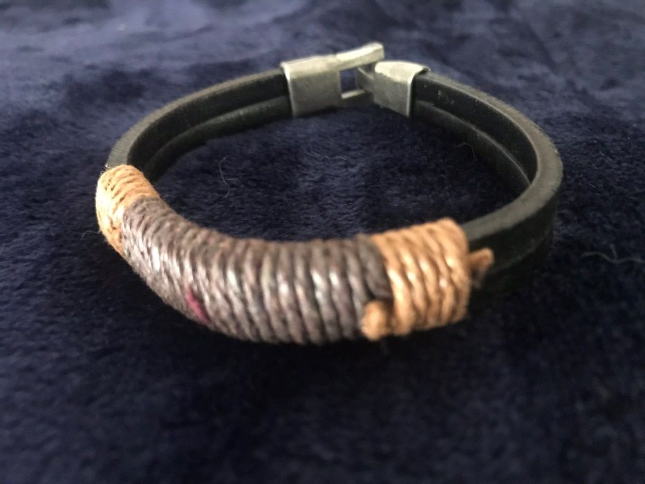 Pulseira Homem em Couro Natural (Nova)