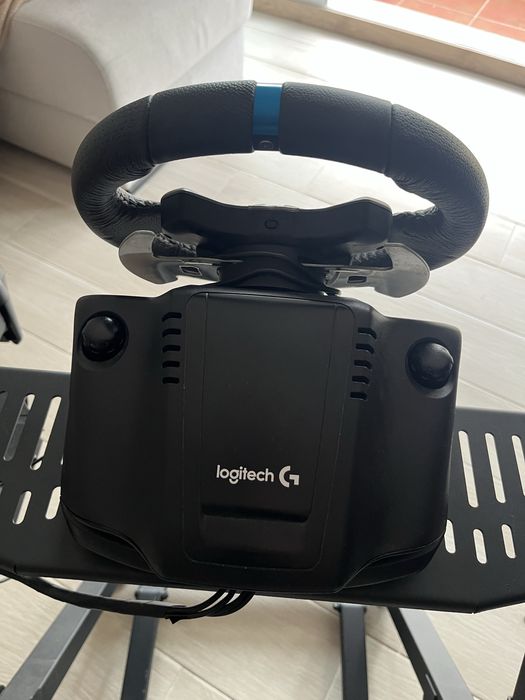 Volante gamer Logitech G29 ps4 pc + Suporte