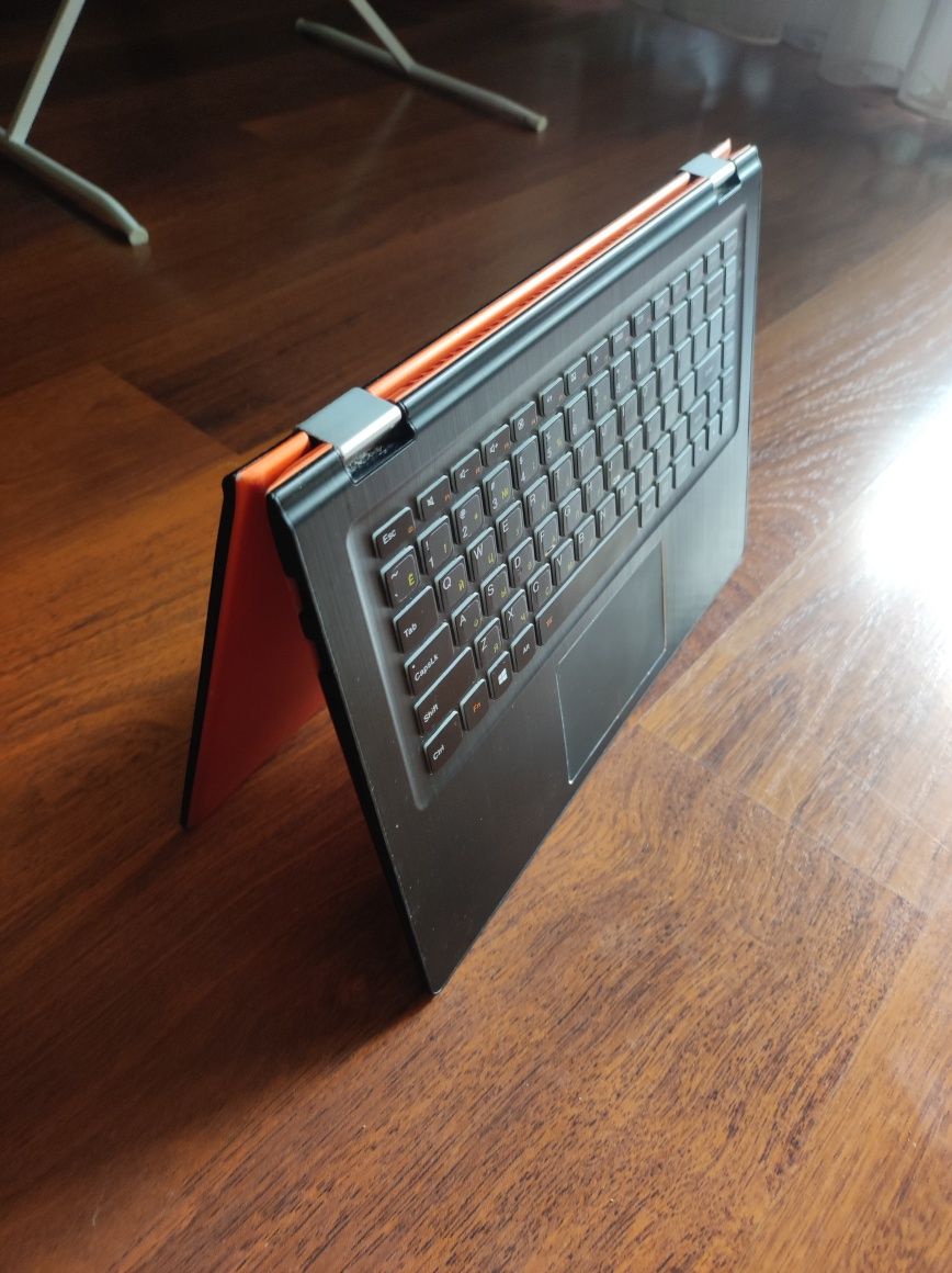 Laptop Lenovo yoga 700