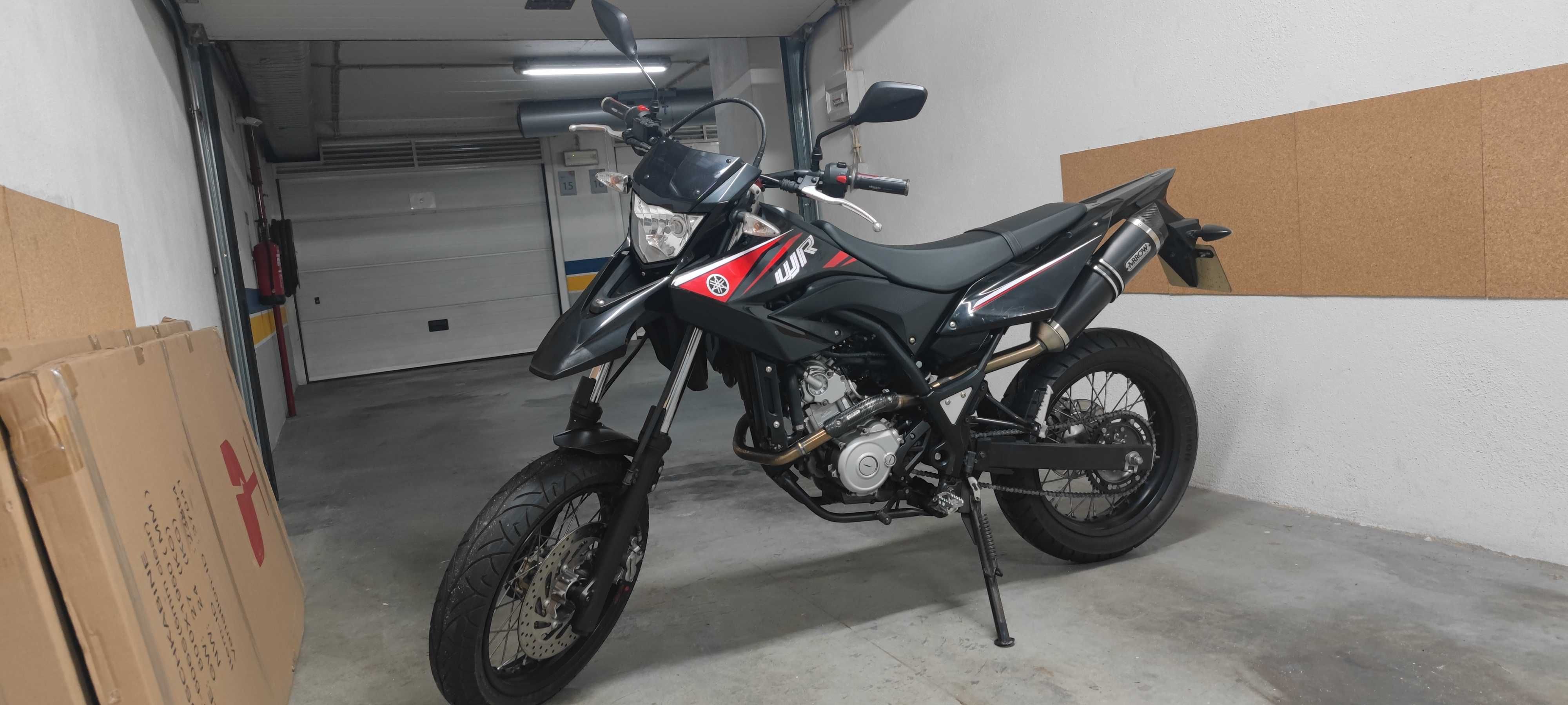 Yamaha WR125X como nova