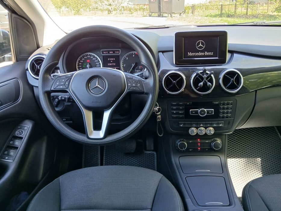 Мерседес 2012р. B180. w246. Автомат-Дизель