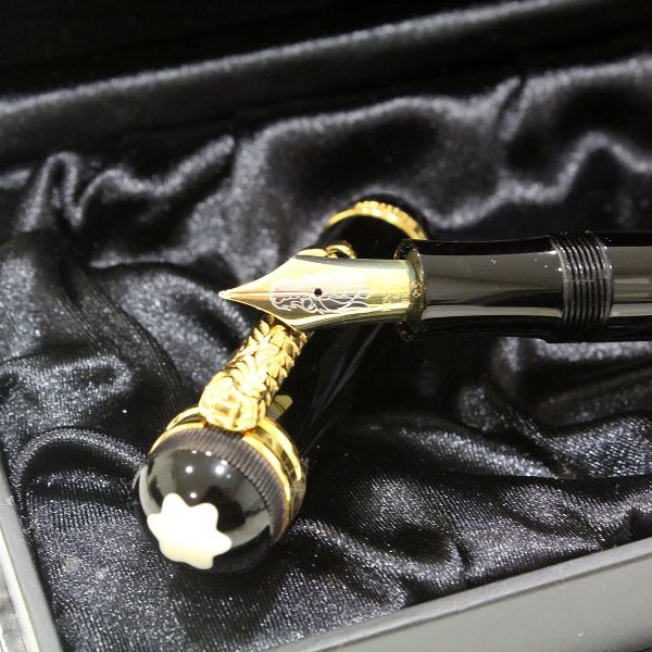 Montblanc Patron of Imperial Dragon, Ouro 18kt, Edição Limitada 888