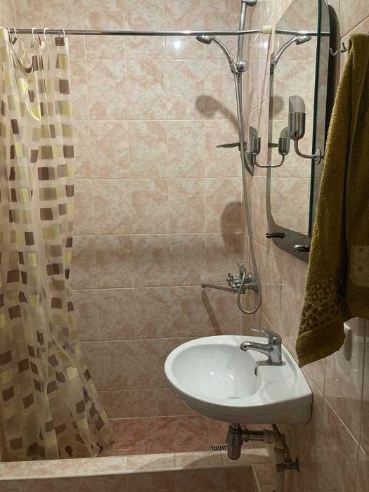 Оренда форум,центр,світло не вимикають