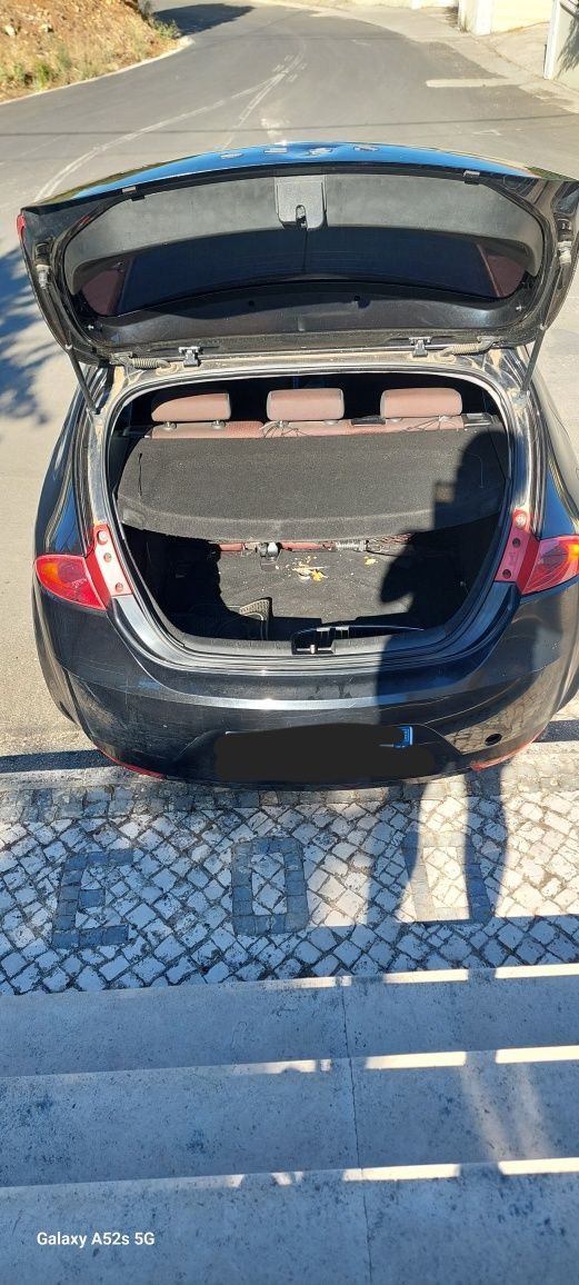Para peças Seat Leon 1.9TDi Motor PD130 ano2005 todas as peças disponí