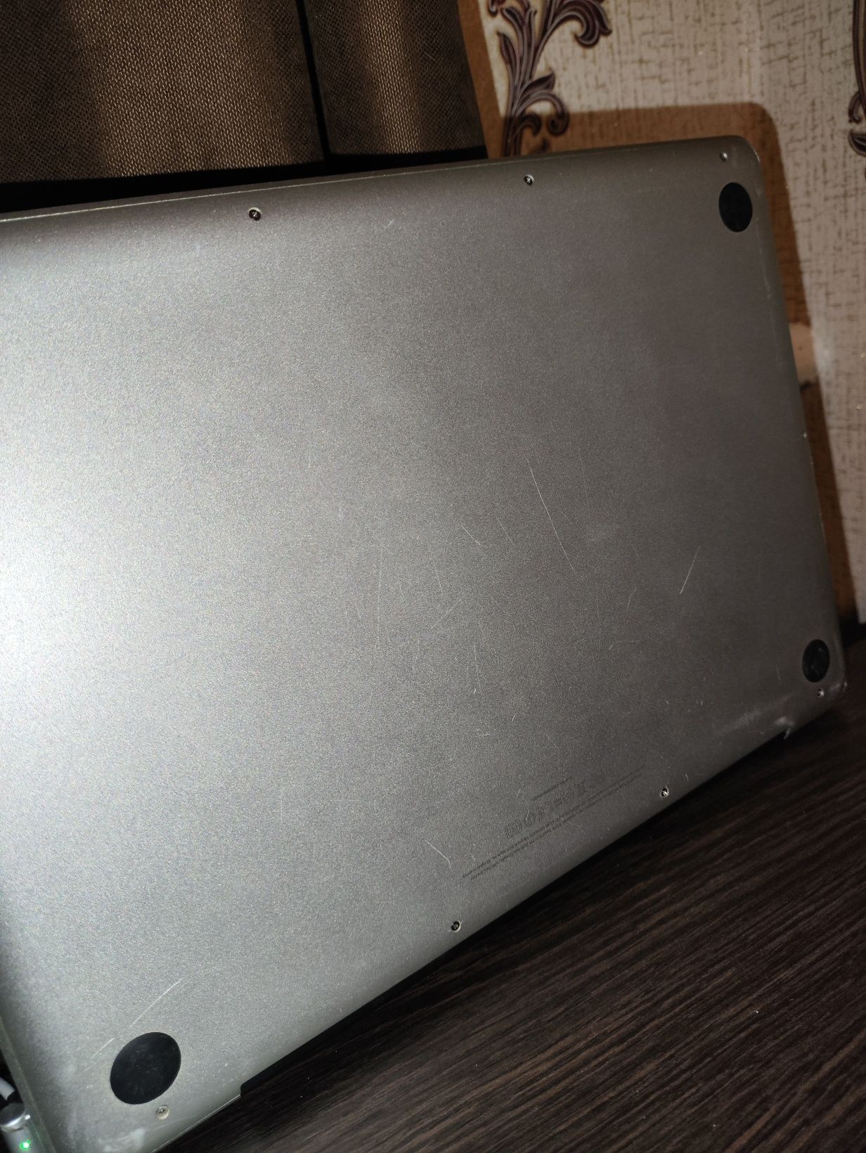 Продам MacBook pro8.1 13, a1278 Intel core i5 2.3 ГГц