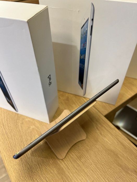 планшет iPad mini 4 128 gb Space Gray 7.9 ідеал з гарантією/для ігор