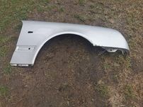 Błotnik prawy Mercedes W210