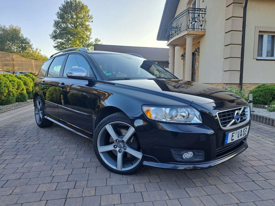 Volvo V50 2.0 150 KM R Design Czujniki Grzane Fotele