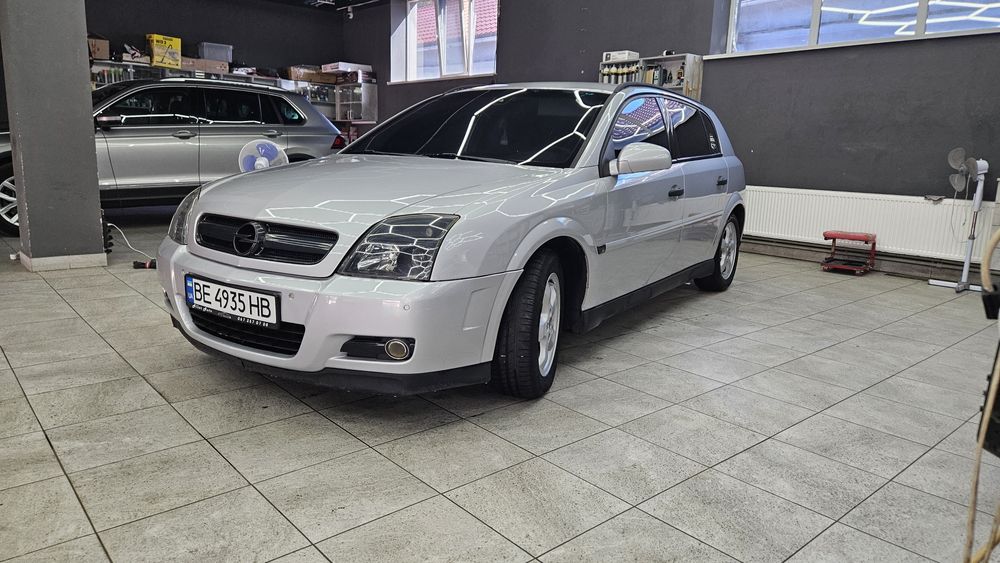 Продам Opel signum