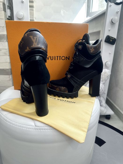 Сапожки Ботинки Чоботи LV