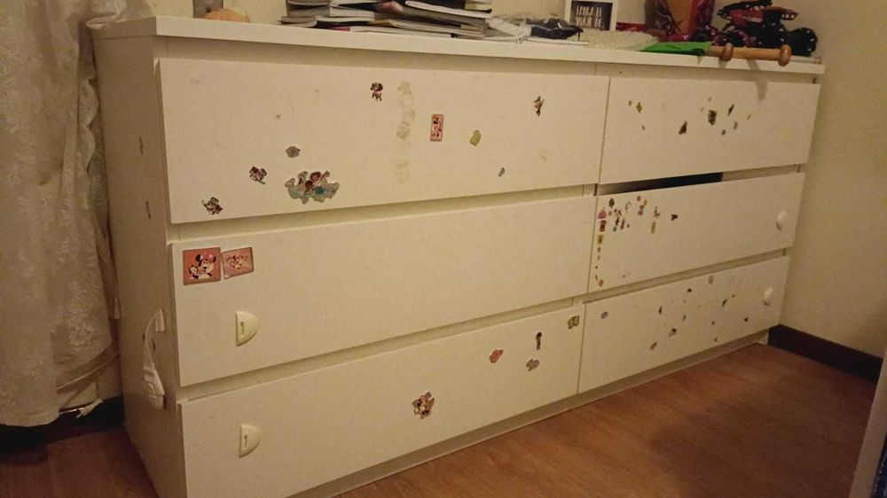 Aparador de quarto com 6 gavetas