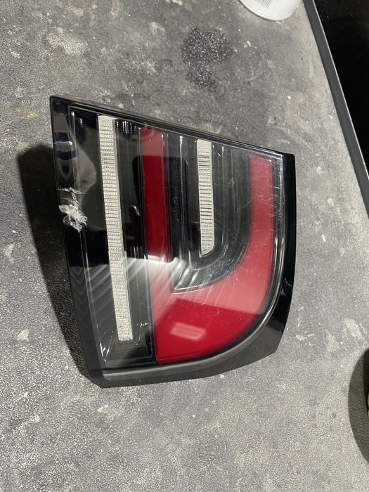 Tesla model 3 highland model s 21+ plaid задній ліхтар
