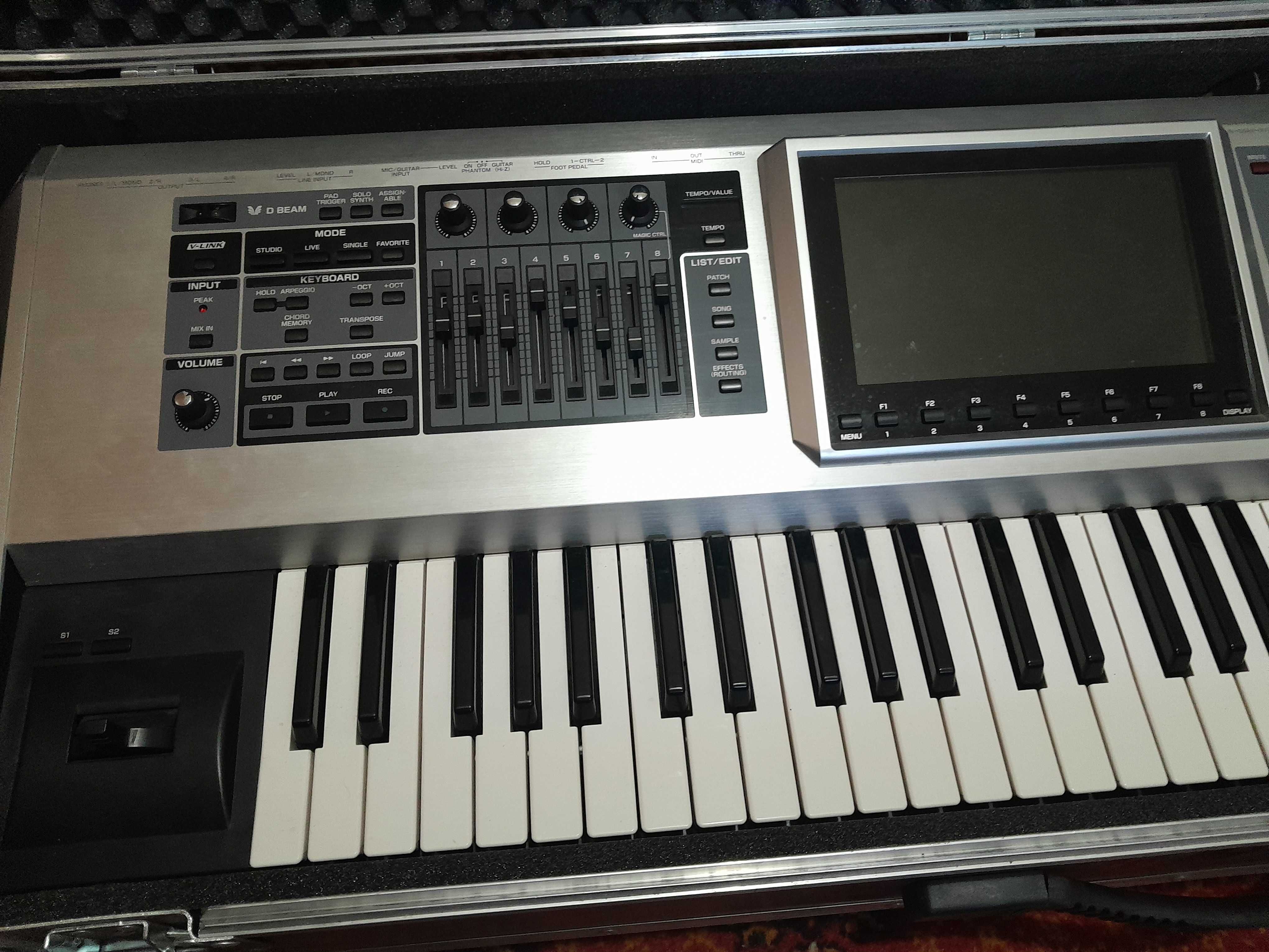 Roland Fantom G6 + case + ARX-01 DRUMS