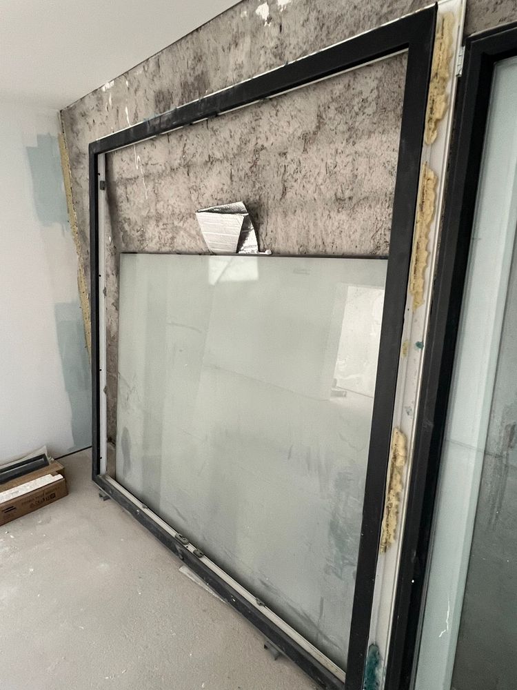 Vendo janela/porta
