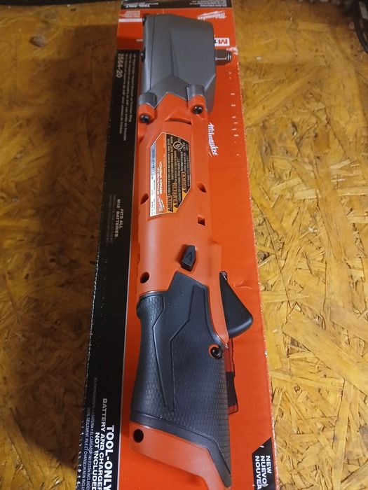 Milwaukee grzechotka M12 Fuel
