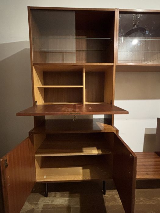 Meblościanka PRL „Jedność” Tczew, mahoń 1973 r., komplet