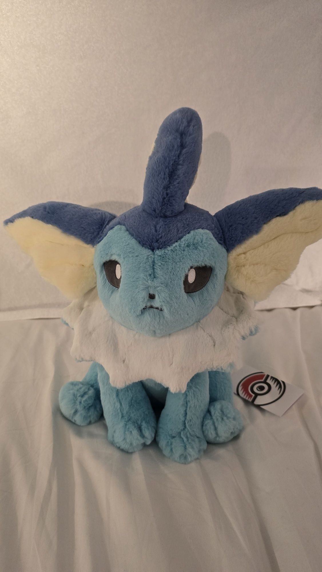 Comfy Friends Vaporeon pluszak Pokémon Center