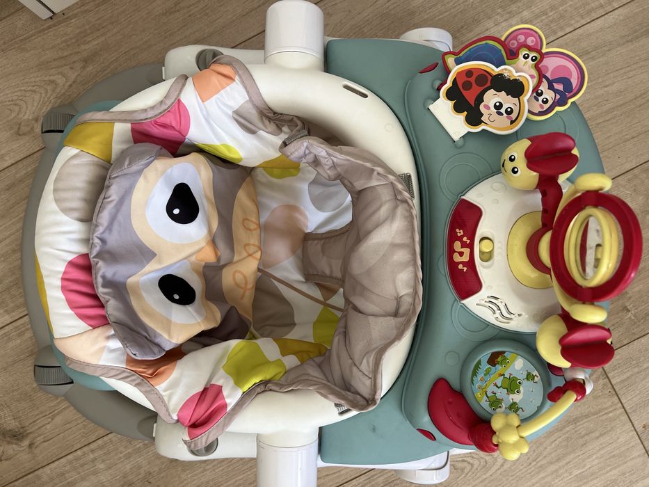 Mesa atividades/andarilho