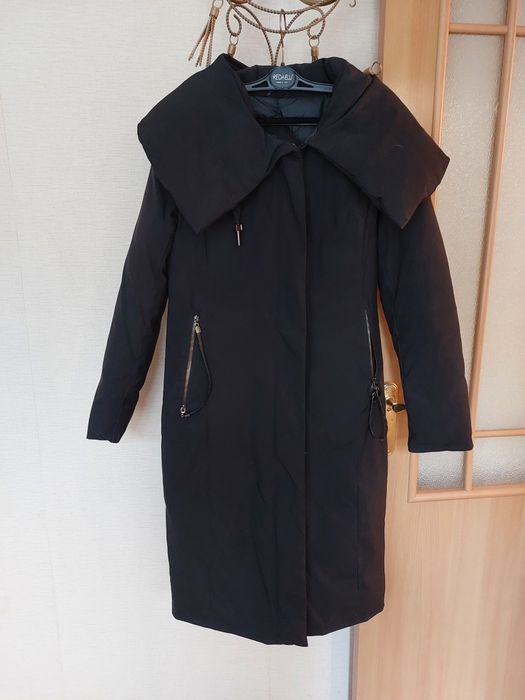 Зимова куртка, розмір S