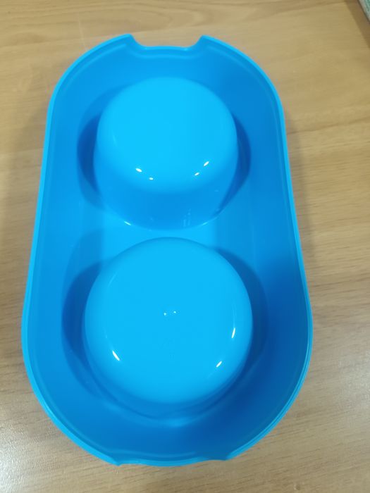 Recipiente para por comida para os animais