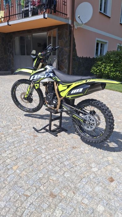 Xmotos/Rfz/Asix xb88 250