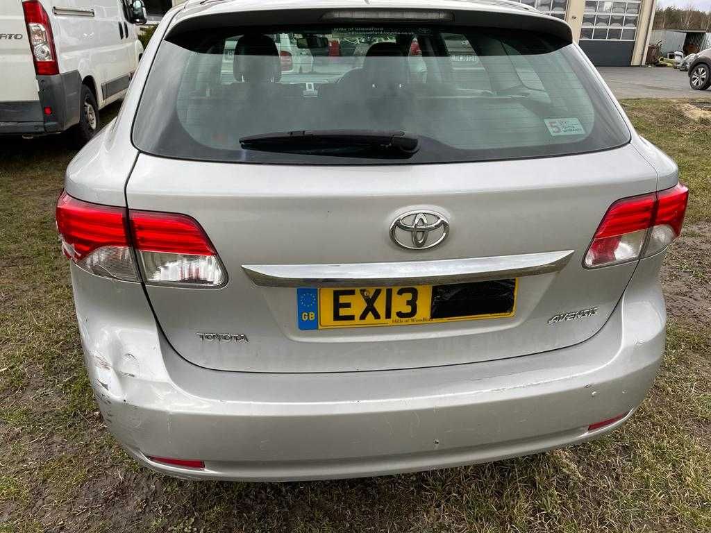 Toyota Avensis 2.0D 2013