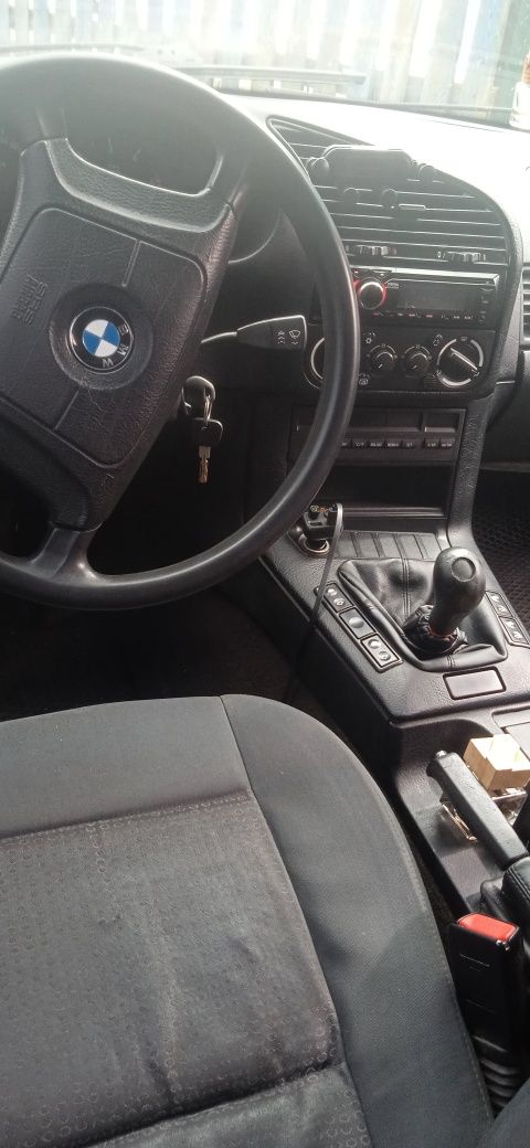 Продам BMW e36 1996 року 2.5 дизель