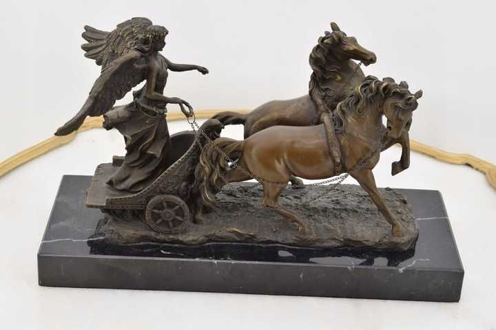 Nike Z Rydwanem - Skrzydlata Bogini - Konie Mitologia - Figura z Brązu