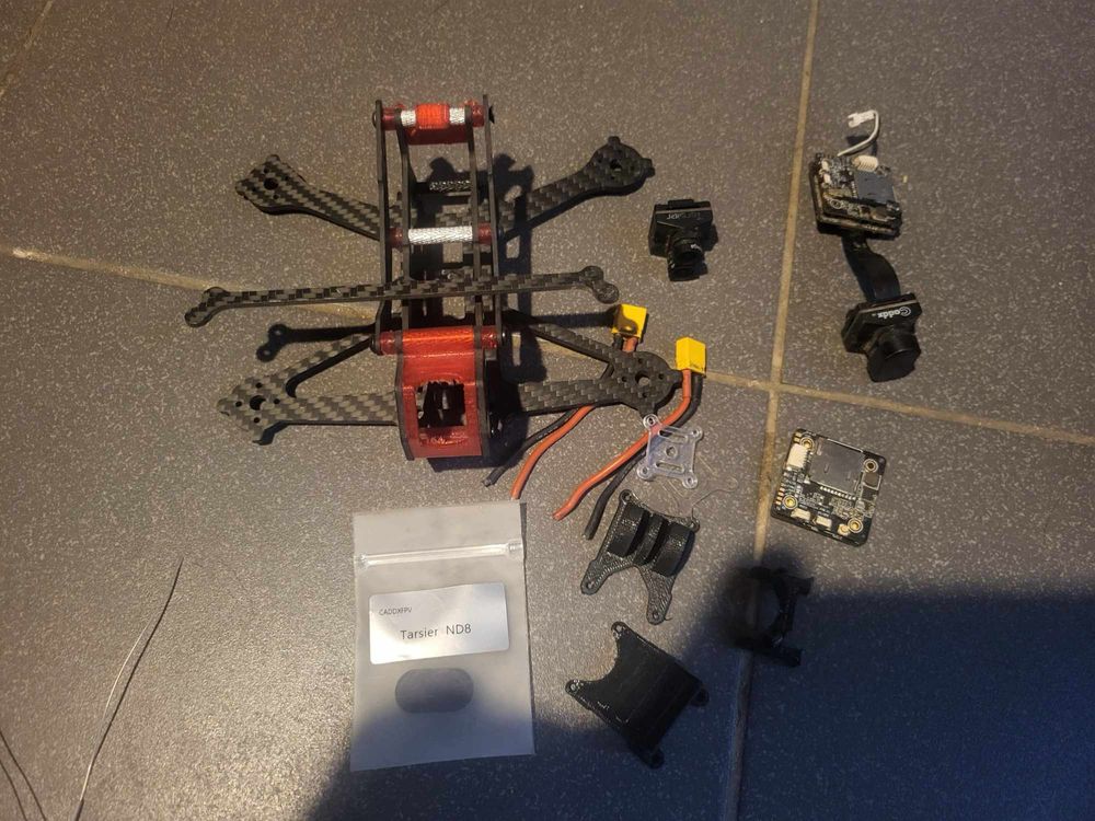 Dron 3” 4s , silnik emax,kamera caddx