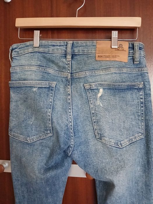 Calças de ganga tam 40 marca Bershka