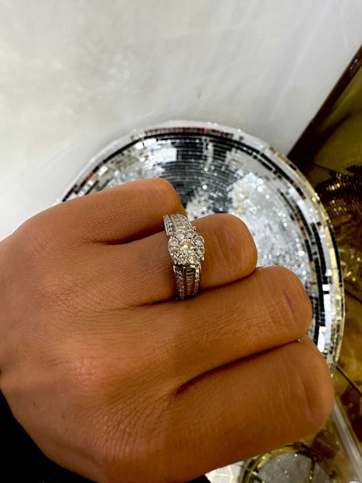 Pierścionek z diamentami 1.00 CT